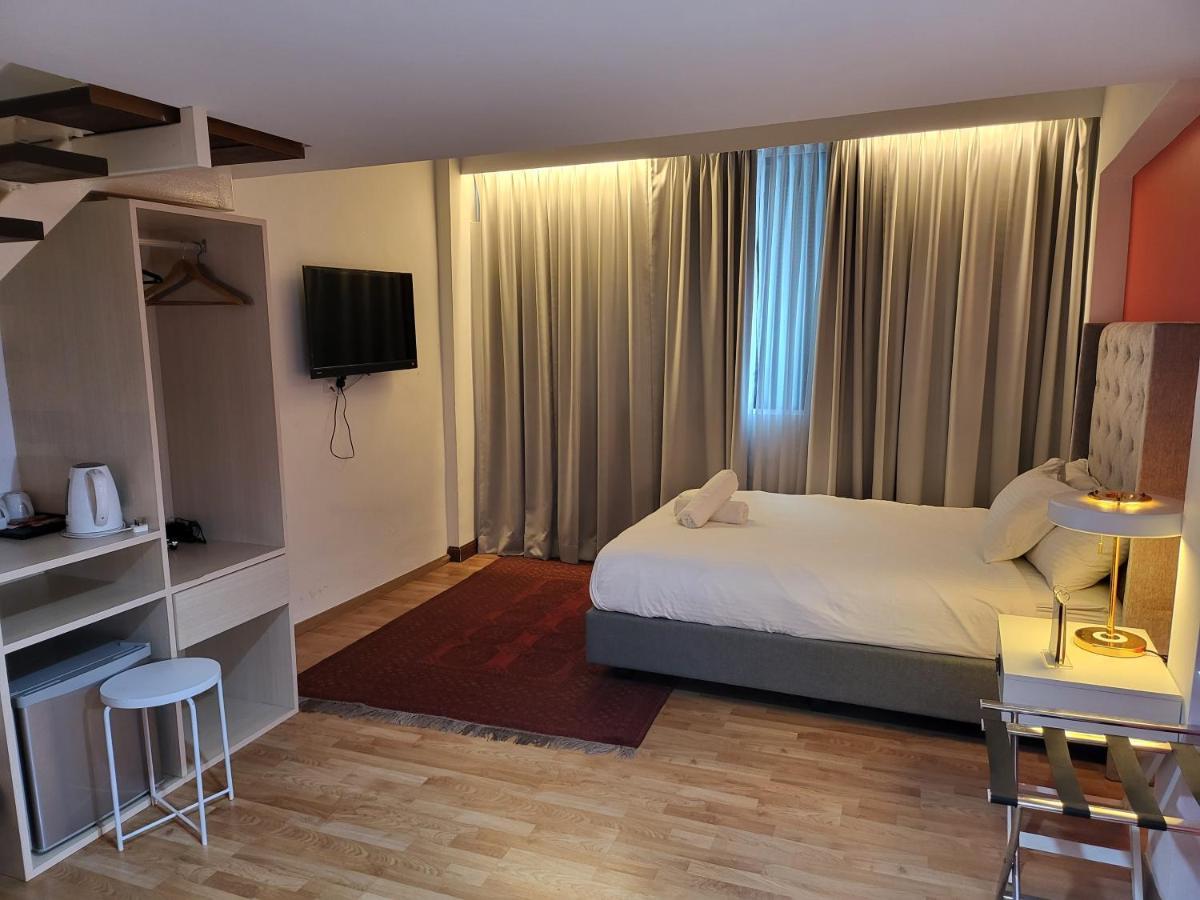 The Boutique Residence Hotel George Town Ngoại thất bức ảnh