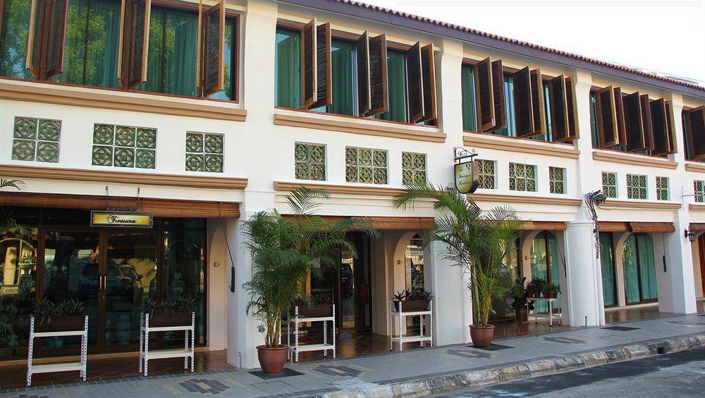 The Boutique Residence Hotel George Town Ngoại thất bức ảnh